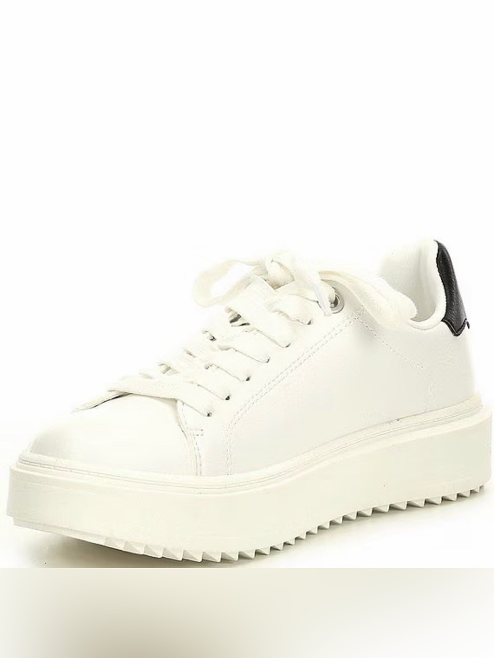 *NWT* Steve Madden White Platform Charlie Lace-Up Sneakers